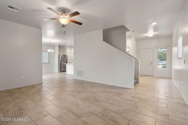 5733 E Vuelta De Nuestro Pueblo, Tucson, AZ 85756