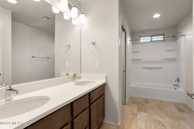 5733 E Vuelta De Nuestro Pueblo, Tucson, AZ 85756