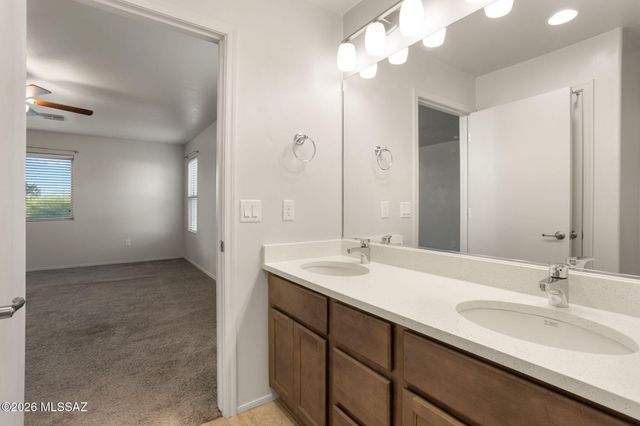 5733 E Vuelta De Nuestro Pueblo, Tucson, AZ 85756