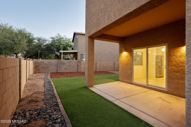 5733 E Vuelta De Nuestro Pueblo, Tucson, AZ 85756