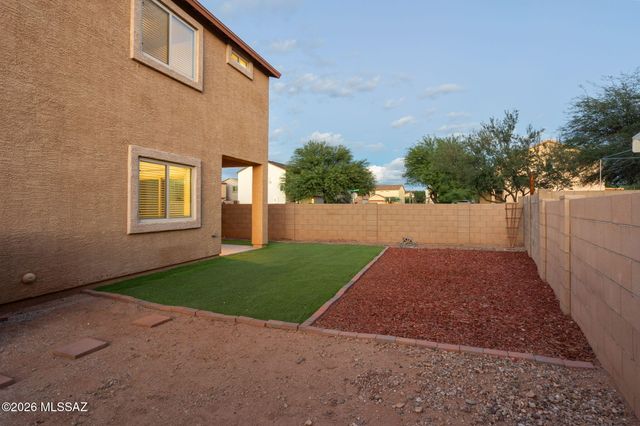5733 E Vuelta De Nuestro Pueblo, Tucson, AZ 85756