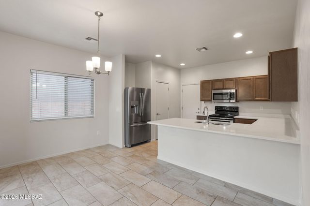 5733 E Vuelta De Nuestro Pueblo, Tucson, AZ 85756