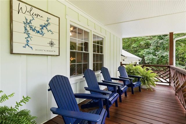 903 Pine Circle, Woodstock, GA 30189