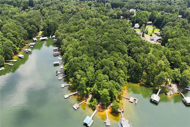 903 Pine Circle, Woodstock, GA 30189