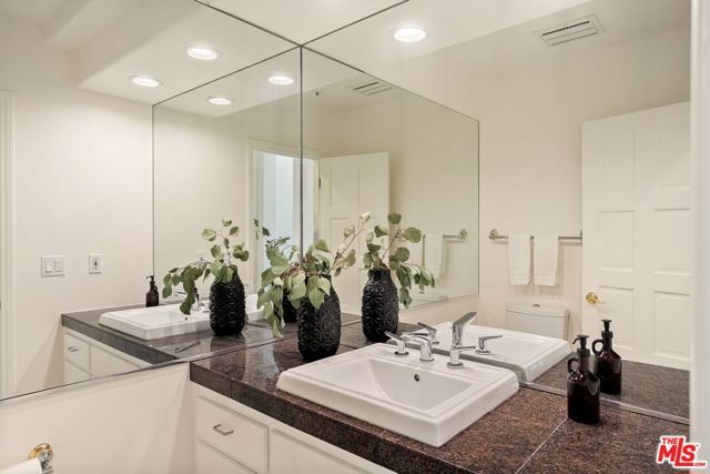 283 Lake Sherwood Drive, Lake Sherwood, CA 91361