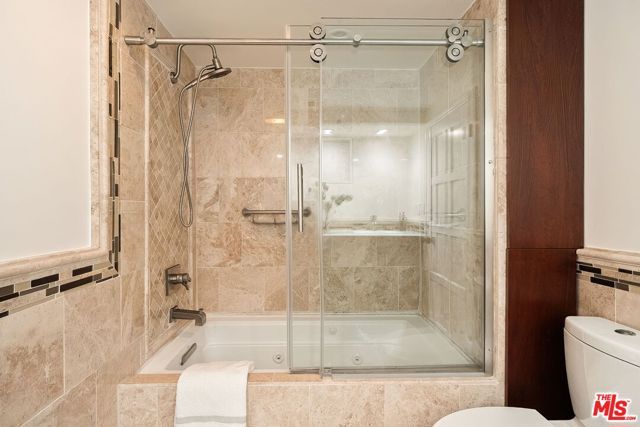 283 Lake Sherwood Drive, Lake Sherwood, CA 91361