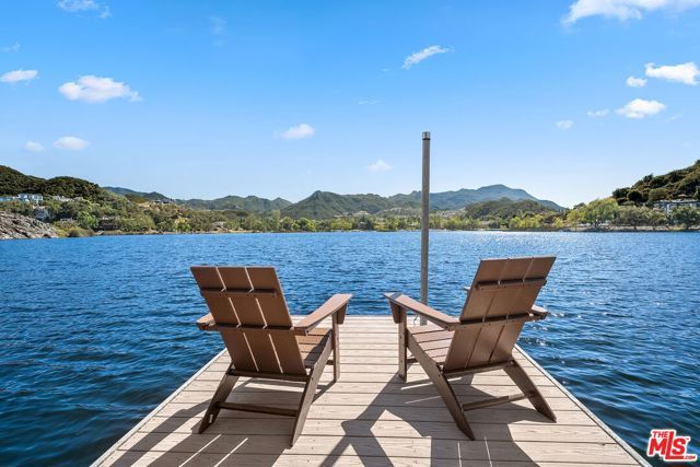 283 Lake Sherwood Drive, Lake Sherwood, CA 91361