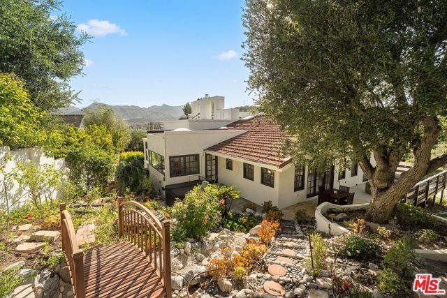 283 Lake Sherwood Drive, Lake Sherwood, CA 91361