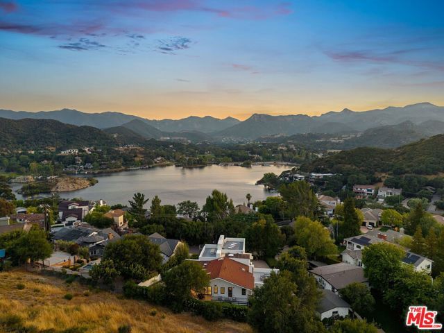 283 Lake Sherwood Drive, Lake Sherwood, CA 91361