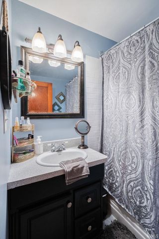 419 W Defenbaugh Street, Kokomo, IN 46902