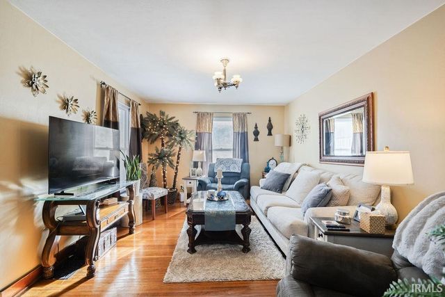 419 W Defenbaugh Street, Kokomo, IN 46902