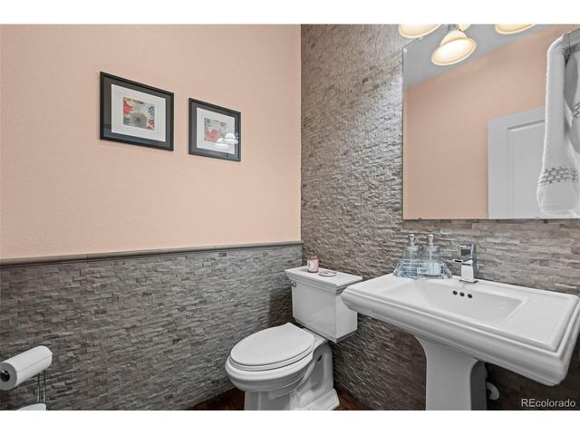 8474 Parkland St, Broomfield, CO 80021