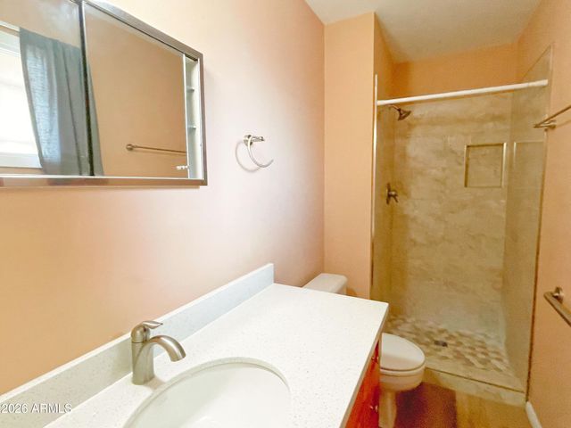 1515 W Huntington Drive, Tempe, AZ 85282