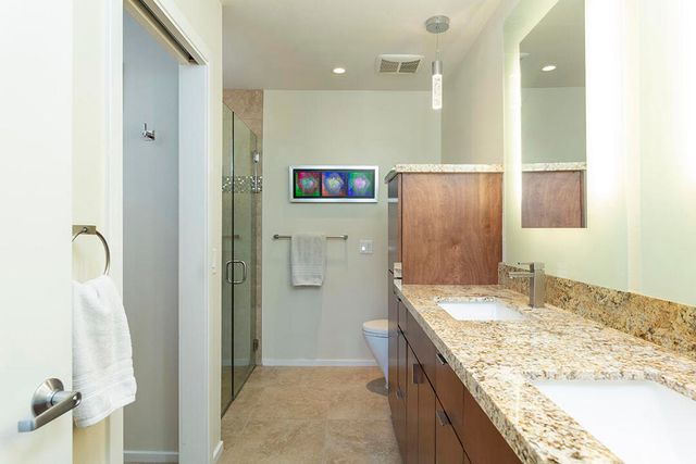 2033 E El Alameda, Palm Springs, CA 92262