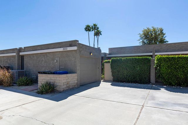 2033 E El Alameda, Palm Springs, CA 92262