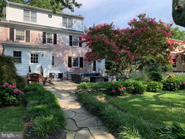 301 WASHINGTON ST S, Easton, MD 21601