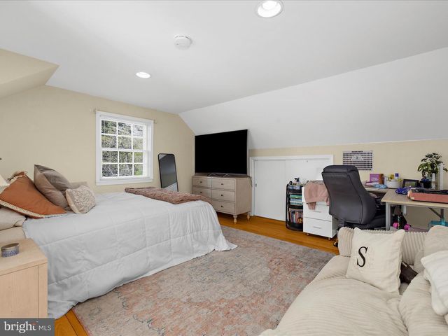 301 WASHINGTON ST S, Easton, MD 21601