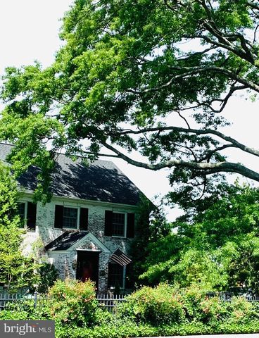 301 WASHINGTON ST S, Easton, MD 21601