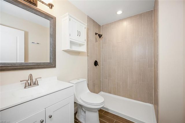 2205 Wildwood RD, Chesapeake, VA 23323