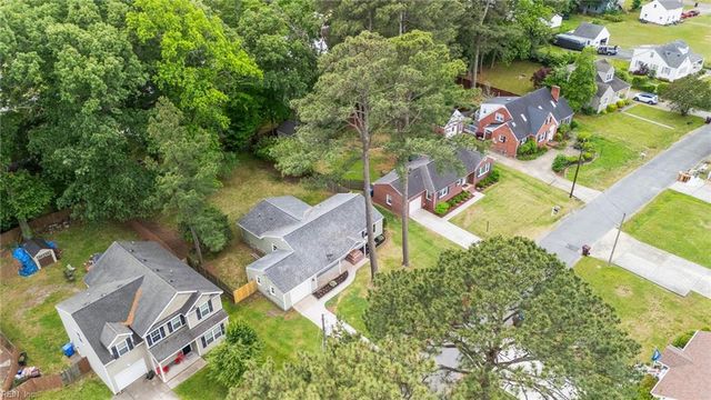 2205 Wildwood RD, Chesapeake, VA 23323