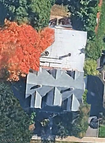 96 Hillside Ave, Nutley Twp., NJ 07110
