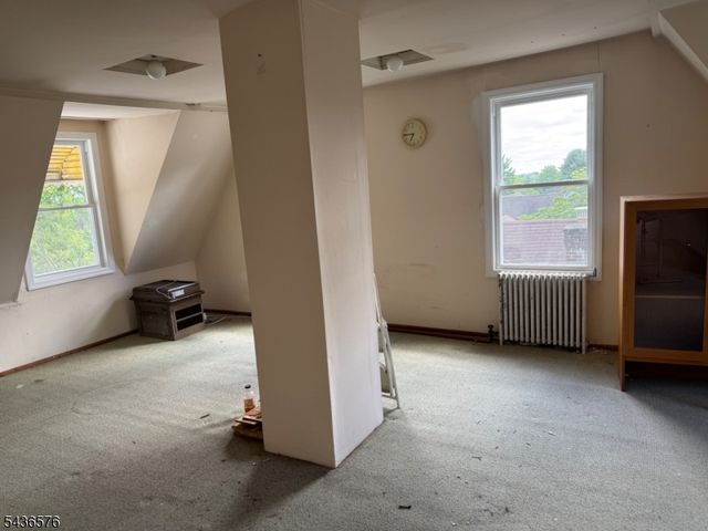96 Hillside Ave, Nutley Twp., NJ 07110