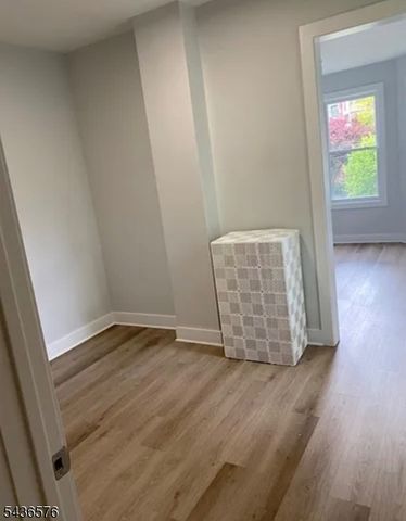 96 Hillside Ave, Nutley Twp., NJ 07110