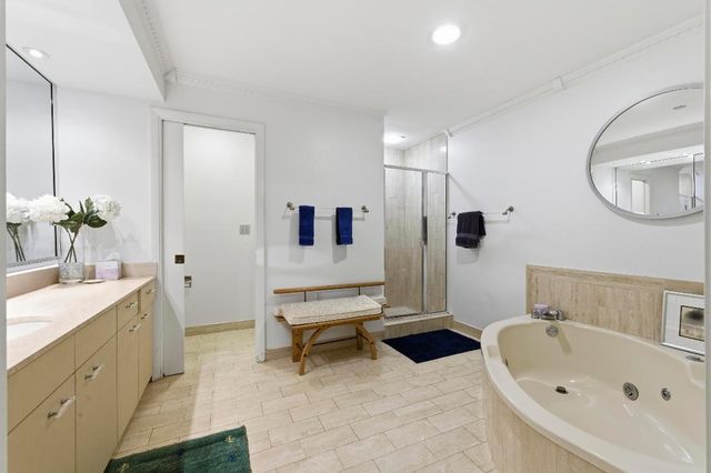 529 S Flagler Drive Th5f, West Palm Beach, FL 33401