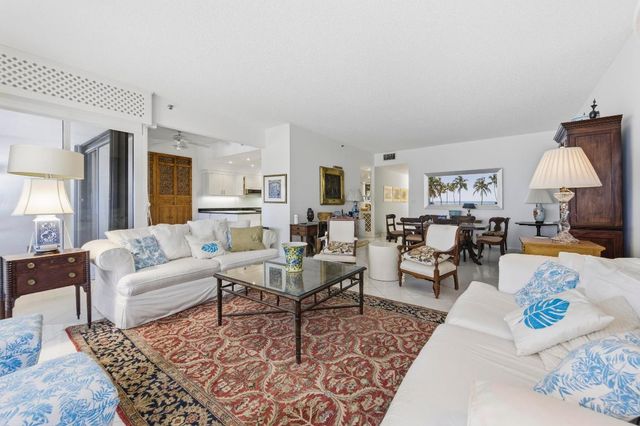 529 S Flagler Drive Th5f, West Palm Beach, FL 33401