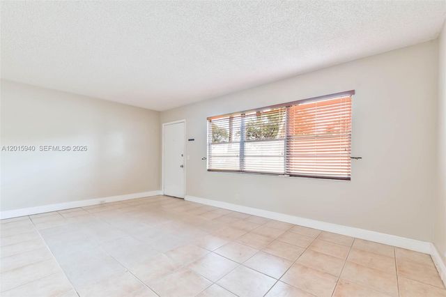 13355 SW 9th Ct 104H, Pembroke Pines, FL 33027