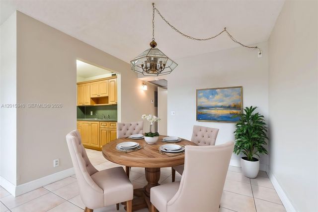 13355 SW 9th Ct 104H, Pembroke Pines, FL 33027