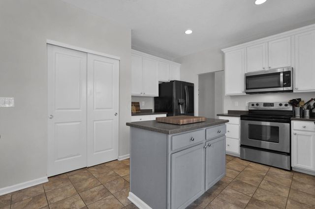 1139 Desert Willow Drive, Blacklick, OH 43004