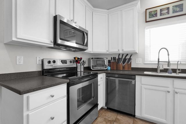 1139 Desert Willow Drive, Blacklick, OH 43004