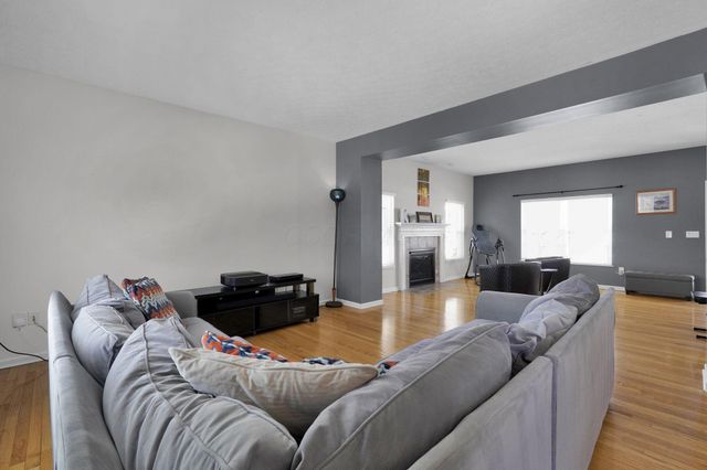 1139 Desert Willow Drive, Blacklick, OH 43004