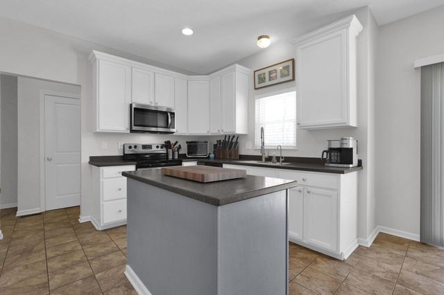 1139 Desert Willow Drive, Blacklick, OH 43004