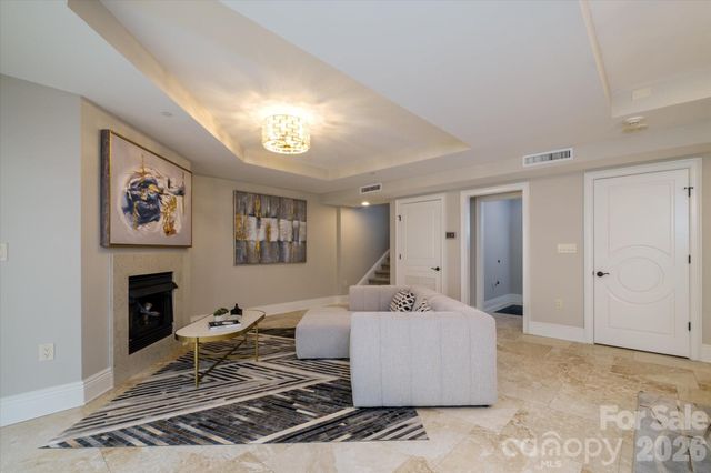 520 E Martin Luther King Jr Boulevard 1104, Charlotte, NC 28202