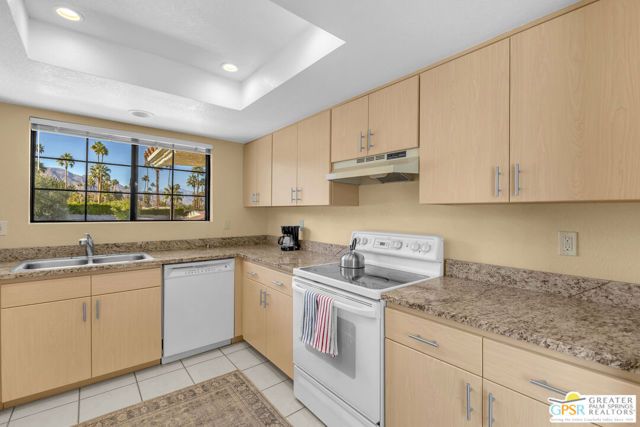 2701 E Mesquite Avenue Q74, Palm Springs, CA 92264