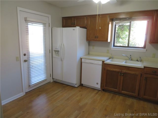 1710 New Albany-Chas Road 17 & 13G, Jeffersonville, IN 47130