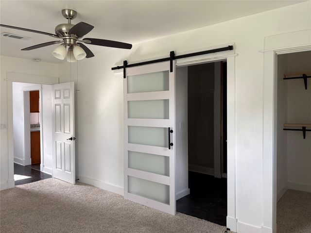 9210 E Avenue O, Houston, TX 77012