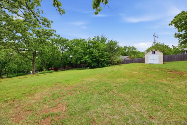 4439 Hillside Drive, Sapulpa, OK 74066