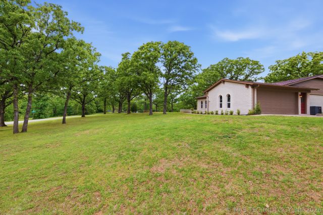4439 Hillside Drive, Sapulpa, OK 74066