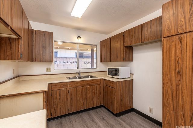 94-490 Palai Street, Waipahu, HI 96797