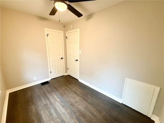 1410 S Logan Street, Independence, MO 64055