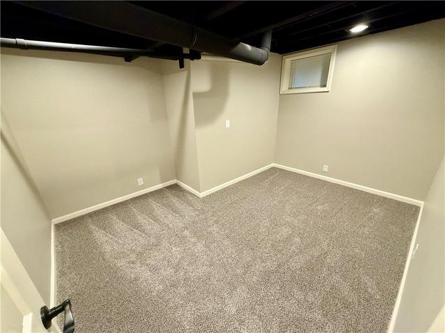 1410 S Logan Street, Independence, MO 64055