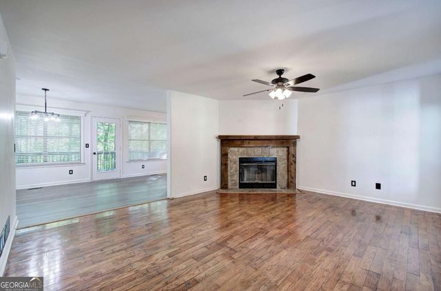 22 Nottingham Drive NW, Cartersville, GA 30121