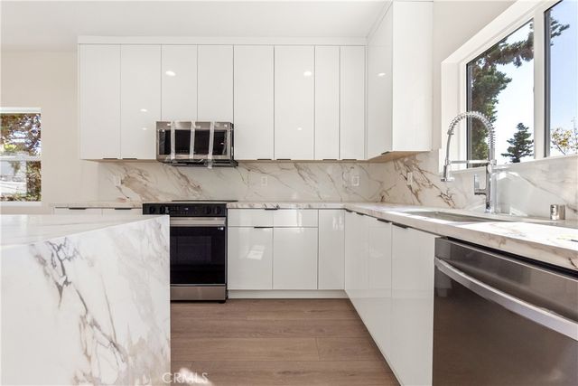 4102 Spencer St, Torrance, CA 90503