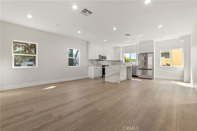 4102 Spencer St, Torrance, CA 90503