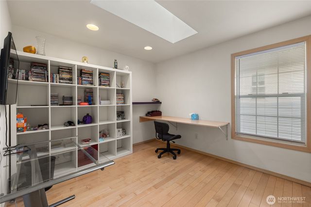 7972 39th Avenue S, Seattle, WA 98118