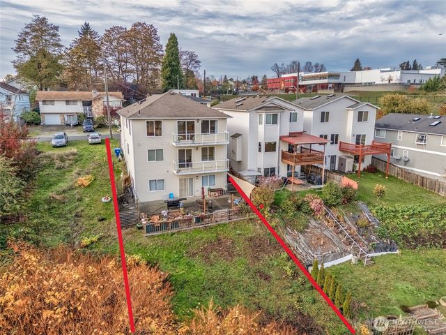 7972 39th Avenue S, Seattle, WA 98118
