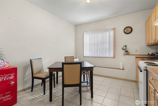 7972 39th Avenue S, Seattle, WA 98118